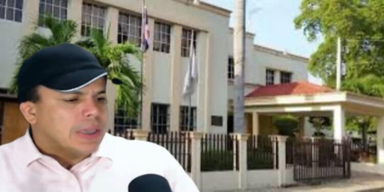Juan Alvennys Paulino Leclerc  pide renuncia del consejo de regidores por inoperantes en Dajabón