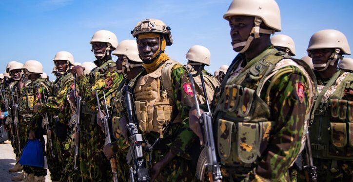 Kenia comienza retirar policías de Haití ante despliegue Chad