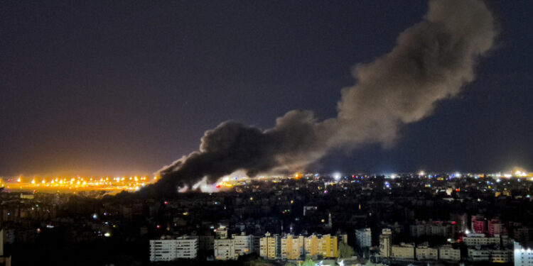 Aumentan a 52 los muertos por la campaña de bombardeos israelíes contra el Líbano