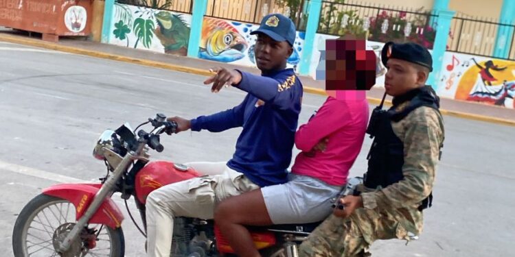 DGM mantiene presencia en provincias fronterizas y turísticas del país, este martes detiene 1,062 y deporta 719 indocumentados