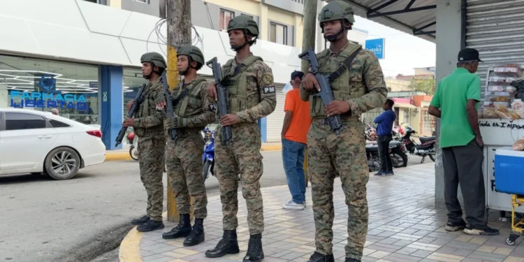 Huelga se cumple en SFM, pese a la oposición empresarial y una fuerte militarización