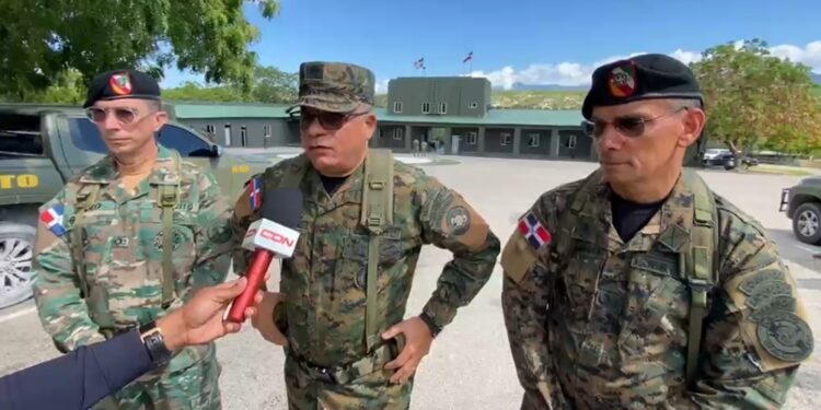 Ministro de Defensa supervisa zona fronteriza en Jimaní para fortalecer esquemas de seguridad y defensa