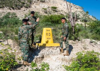 Comandante General del Ejército refuerza supervisión y presencia en la línea fronteriza