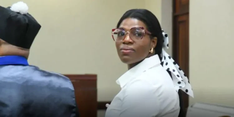 Condenan a 5 años de prisión a Elizabeth Silverio