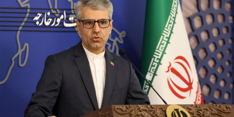 Irán niega haber solicitado un alto al fuego a Donald Trump