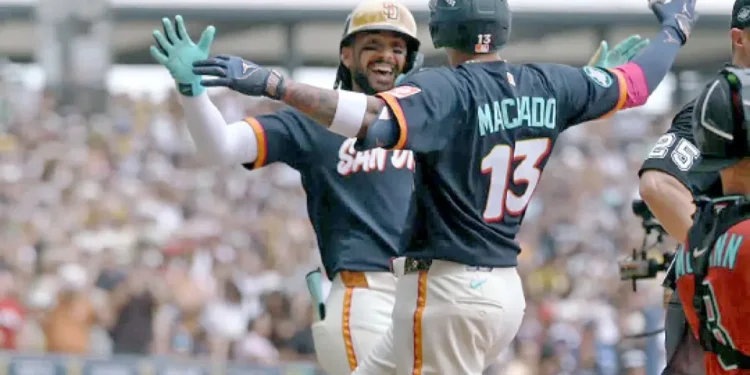 Sánchez guio a Toronto; Machado la sacó dos veces