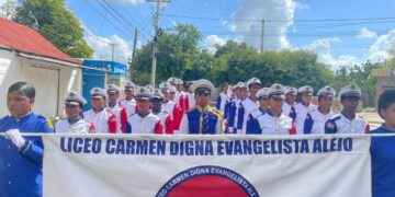 Distrito Educativo 13-04 se alza con la victoria en Competencia Regional de Marcha Escolar