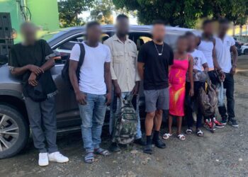 DGM investiga dominicano traficaba en Santiago Rodríguez 7 haitianos en Jeepeta