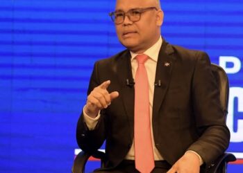 Fiscalía de Montecristi cita al pastor Carlos Peña por denuncia de extorsión y chantaje