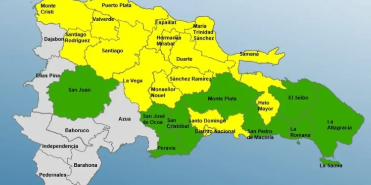 COE reporta 25 provincias bajo alerta por incidencia de vaguada