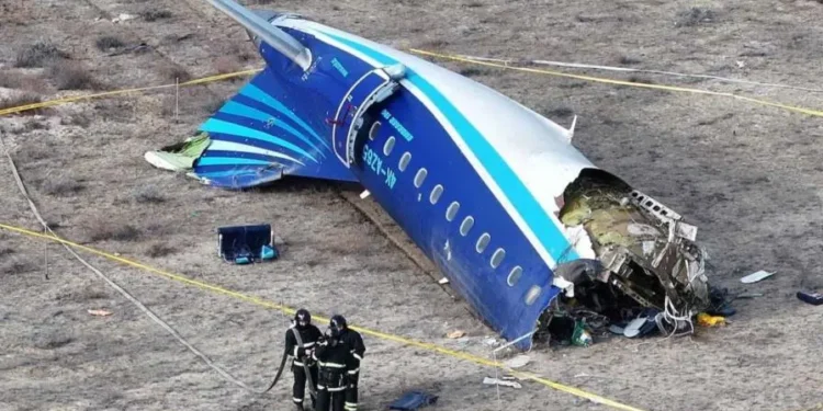 Rusia y Azerbaiyán pactan indemnización por avión derribado en el que murieron 38 personas