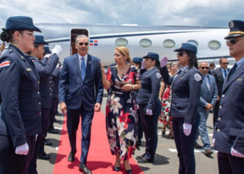 Presidente de Rep. Dominicana llegó este jueves 7 a Costa Rica