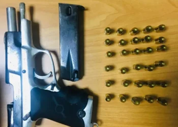 Ocupan pistola y armas blancas durante requisa en cárcel de Baní