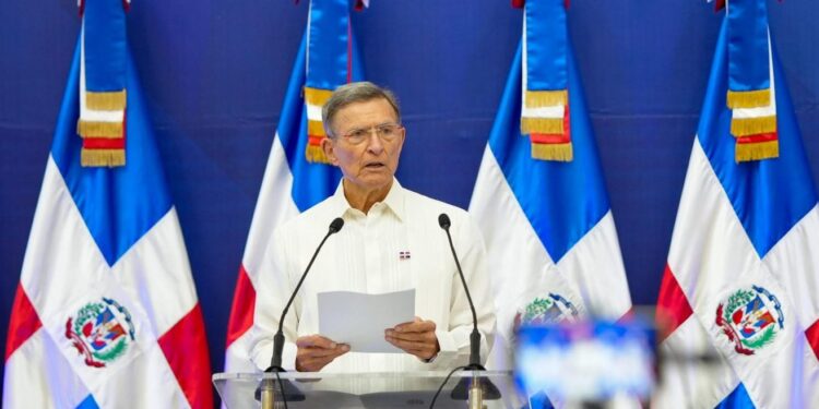 Dice acuerdo con EU no incluye permanencia deportados en RD