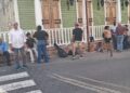 Artistas y ciudadanos mantienen vigilias en edificio de Bellas Artes de Puerto Plata