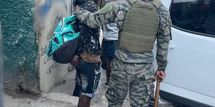Migración deportó 1,212 extranjeros indocumentados este miércoles: continúa operativos en las tres macro-regiones del país