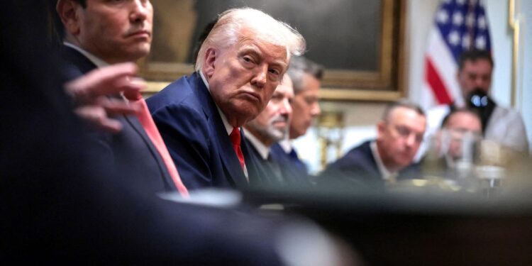 Trump declara su descontento con España por rechazo guerra