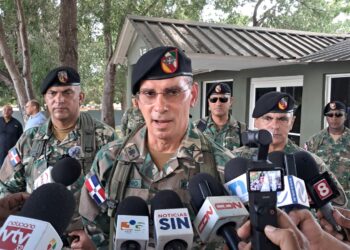 Comandante general del ejército Jorge Iván Camino recorre el noroeste en supervisión de obras  y tropas acantonadas en la frontera