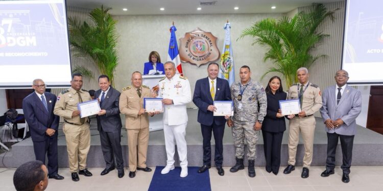 DGM conmemora 87 Aniversario: reafirma compromiso con la seguridad nacional y la gestión migratoria del país