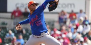 Dominicano Freddy Peralta quiere permanecer en los Mets