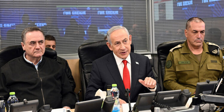 Netanyahu ordena a sus tropas hacerse con 70% Franja de Gaza