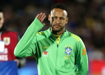Neymar se lesiona a menos de un mes del Mundial