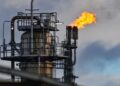 Petróleo cae hasta US$102 tras jornada marcada por la subida