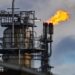 Petróleo cae hasta US$102 tras jornada marcada por la subida