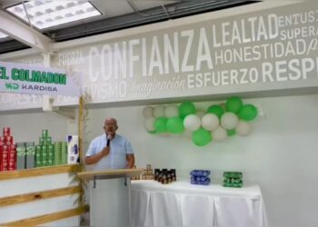 El empresario del pueblo Quideres Taveras habla sobre trayectoria y éxitos en el 31 aniversario de la empresa Kardisa 