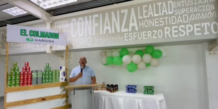 El empresario del pueblo Quideres Taveras habla sobre trayectoria y éxitos en el 31 aniversario de la empresa Kardisa 