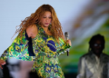 Shakira reúne a dos millones de personas en Copacabana Brasil