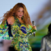 Shakira reúne a dos millones de personas en Copacabana Brasil