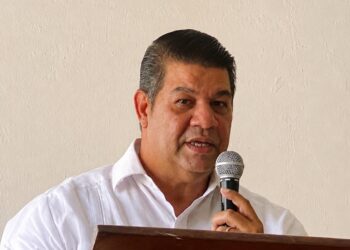 Presidente de ADEPUR urge concluir tramo carretero en Punta Rucia para evitar taponamientos