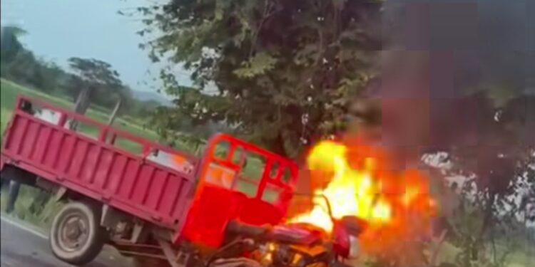 Reportan segundo incendio de vehículo este Martes en la provincia Dajabón