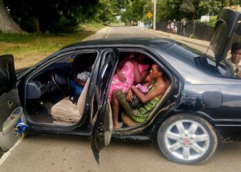 Ejército intercepta vehículo utilizado para el transporte ilegal de 14 extranjeros en Guayubín