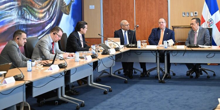 El FMI valora positivamente el desempeño de la economía RD