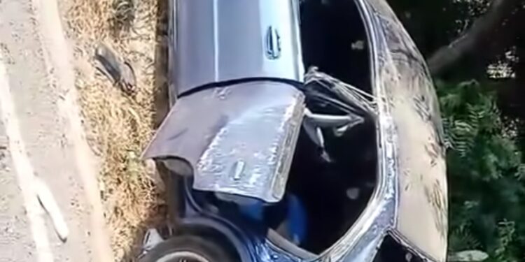 Reportan aparatoso accidente de tránsito en la carretera hacia Playa Popa Montecristi 