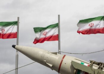 Irán lanza «poderoso ataque» contra bases EU Oriente Medio