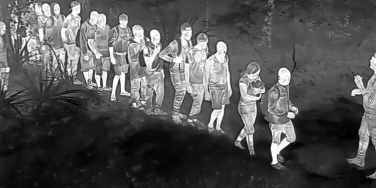 Ejército detiene a 38 haitianos indocumentados en operativos apoyados con drones en Dajabón y Santiago Rodríguez
