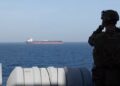 Irán anuncia cierre estrecho de Ormuz a todas embarcaciones