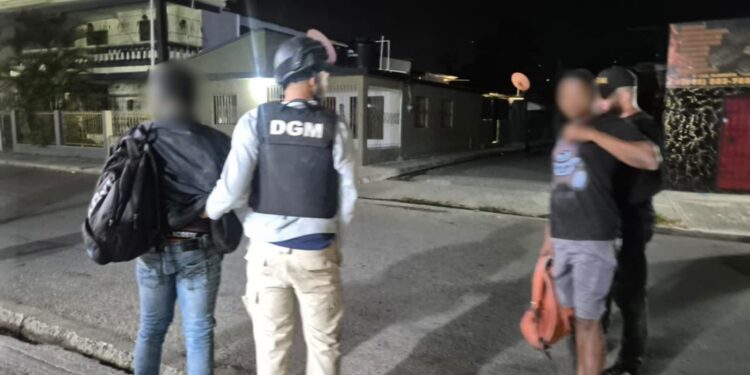 DGM detiene a 49 haitianos en condición migratoria irregular tras denuncia de presunto ultraje a una menor en Jarabacoa