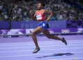 Marileidy Paulino gana en París y establece la mejor marca mundial del año en los 400 metros