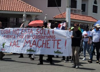 Ambientalistas marchan contra explotación minera en la provincia Dajabón 