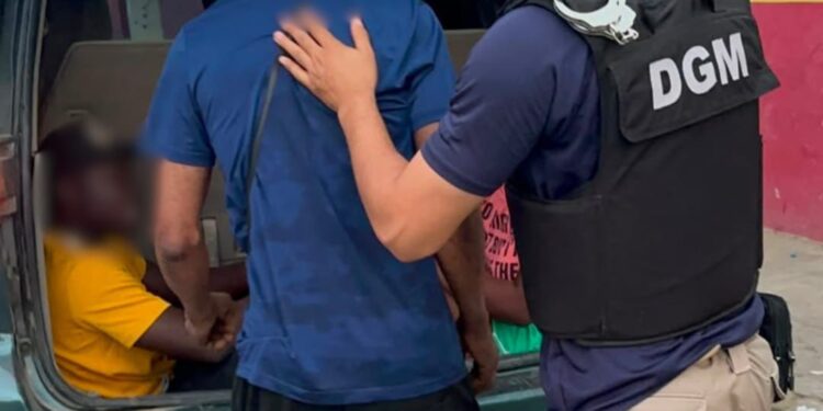 Durante el fin de semana DGM despliega operativos simultáneos y deporta 3,532 indocumentados