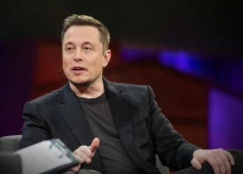 Elon Musk se convierte en el primer billonario del mundo tras salida a bolsa de SpaceX