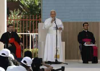 Papa alerta de las «ideologías mundanas que llevan a engaño»