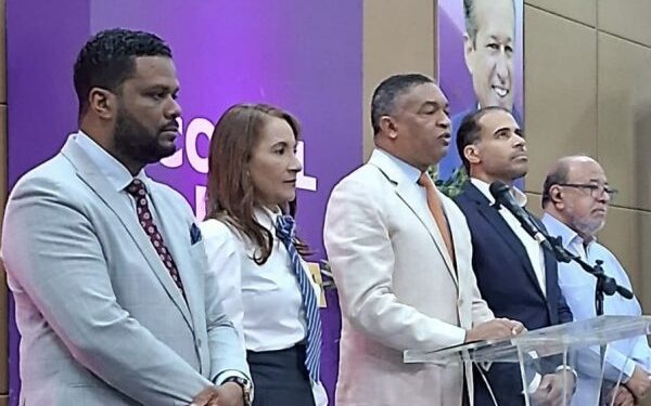 El PLD alerta sobre iniciativas amenazan libertad expresión
