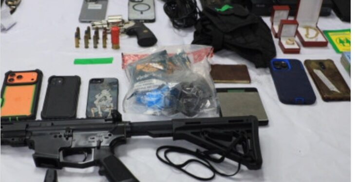 Prisión para dos acusados de encabezar red tráfico de armas