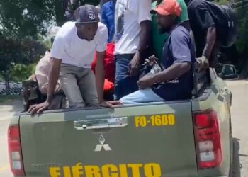 Ejército detiene a 11 haitianos indocumentados en puesto militar de Río Limpio