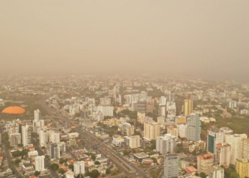 Polvo Sahara mantiene en Rep. Dominicana ambiente caluroso
